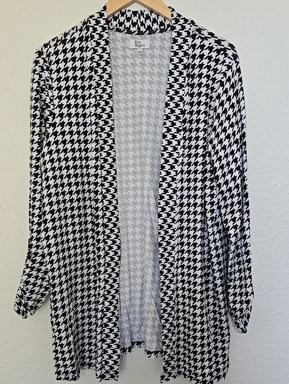 Kim Rogers Black and White Houndstooth Open Cardigan